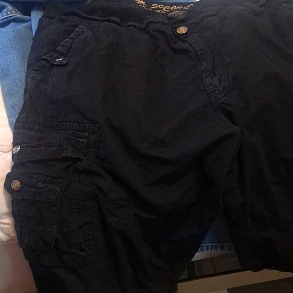 Men's cargo shorts